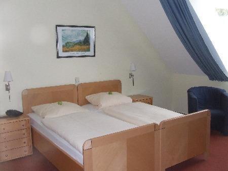 Land-Gut-Hotel Hotel Otterbergerhof Rum bild
